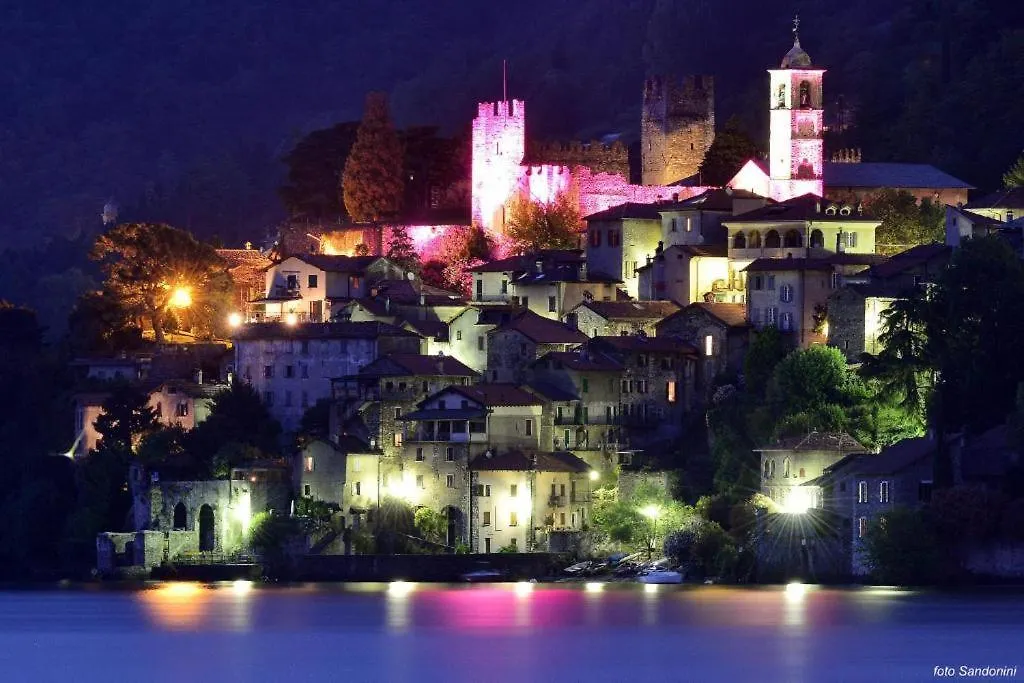Villa Silvana Perledo 0*,  İtalya